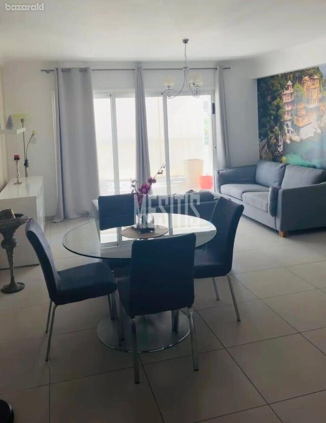 apartment-f198bd7d-0176-48da-be12-e9e8e044d53d_Wtr.jpeg