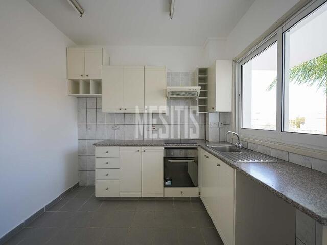 apartment-9350813f-37bb-41fb-a95c-be8af05c8927_Wtr.jpeg