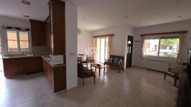 For Rent: 2 Bedroom Ground Floor House in Petrou & Pavlou Area, Limassol – photo 4