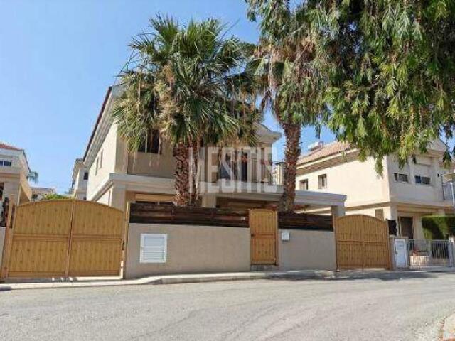 detachedHouse-dc381c92-f45b-4f5f-ae7c-5f3f023cf3d3_Wtr.jpg