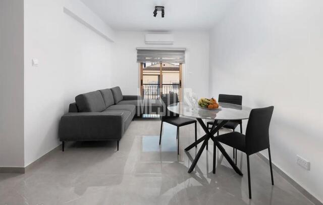 apartment-c1351c35-a259-4694-a584-81c4ca2aa48d_Wtr.jpeg