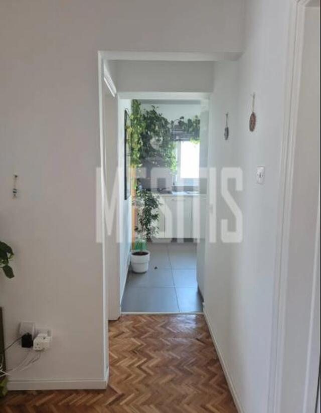 Spacious 2 Bedroom Penthouse for Rent Close to the American Embassy & Nicosia Polyclinic in Engomi-Nicosia – photo 5