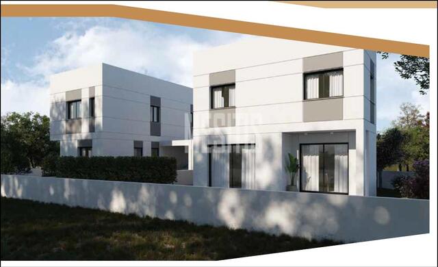 detachedHouse-e929a3ba-e24a-4dda-adee-8888fb50ef73_Wtr.jpg