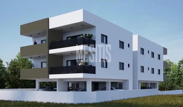 apartment-11873c59-8098-49ef-8ac3-20239774f463_Wtr.jpg
