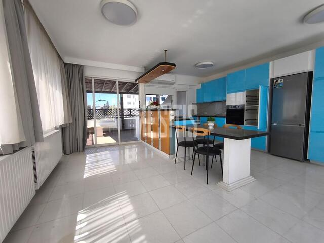 apartment-f0a2619a-0b6f-4c5f-a78b-f5ee6751d252_Wtr.jpg