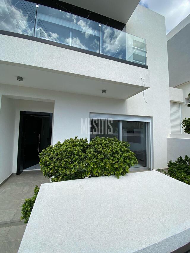 detachedHouse-7859ade7-ae40-4164-84c1-736448d55bf6_Wtr.jpeg