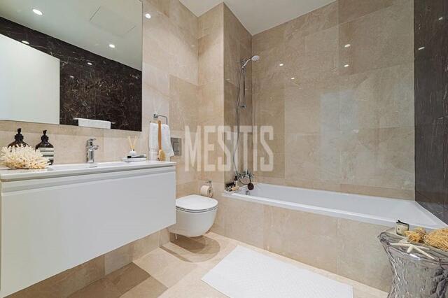 apartment-f9536f9d-da8b-4841-b3c1-69b1a27ef582_Wtr.jpg