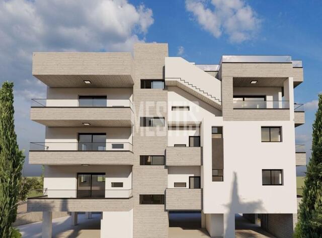 apartment-beb85853-99de-40fb-87bc-775d89e43445_Wtr.jpg