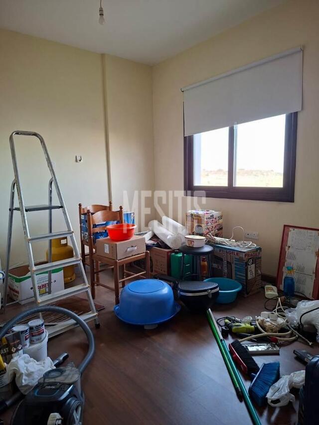 apartment-03500913-3605-4f42-ac1a-7cb084cb27a7_Wtr.jpg