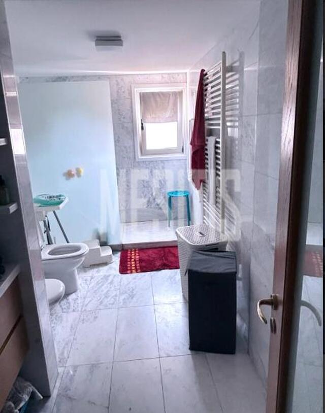 detachedHouse-4eae76a2-43cd-45c3-b7ee-0edf85cd8fb5_Wtr.jpg