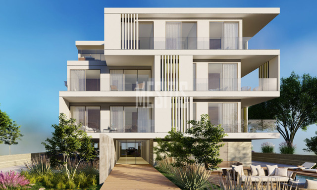 apartment-eb4b8c06-633c-4786-bc07-ab9b40e94fdf_Wtr.png