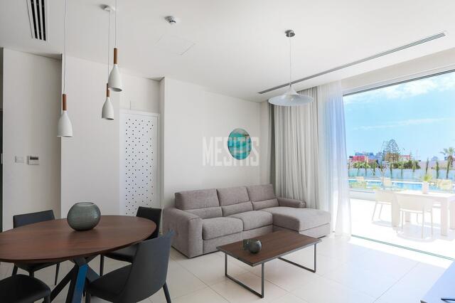 apartment-c914bc27-44d3-4493-877a-ba06c602a32d_Wtr.jpeg