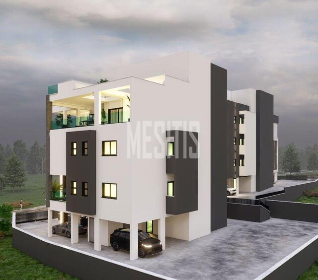 apartment-8ae30a7e-847f-4b80-881d-f29daa0576d2_Wtr.jpeg