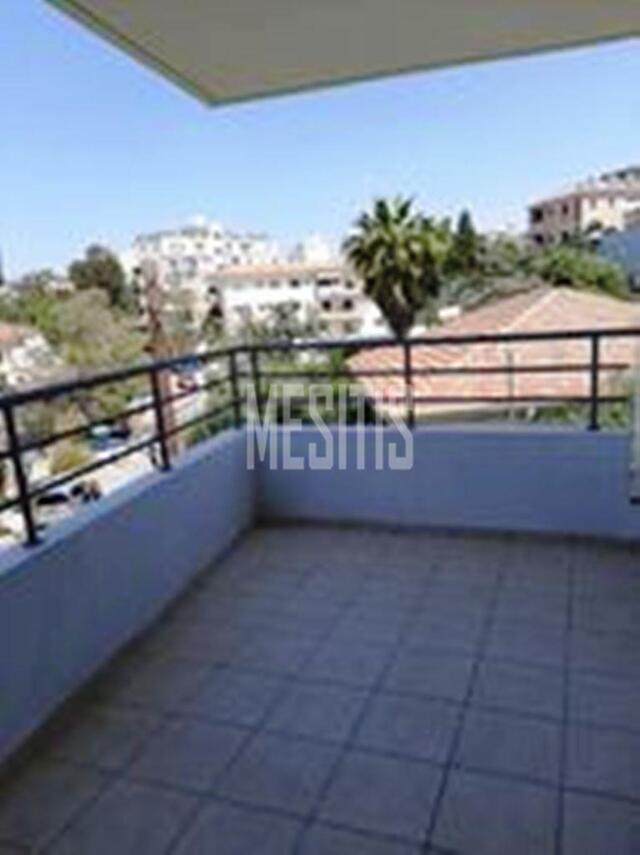 apartment-ef006b51-afdf-437f-8f44-e8829803b826_Wtr.jpeg