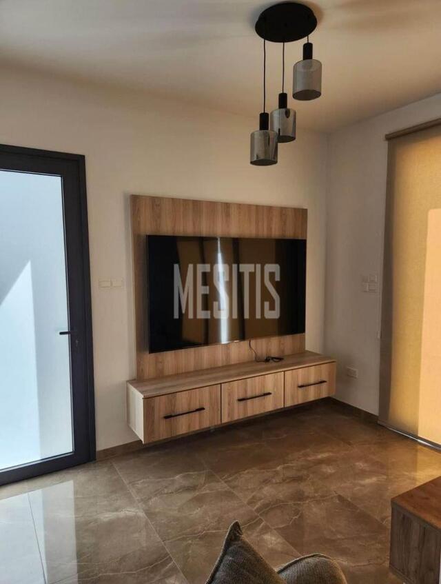 detachedHouse-296331a9-fc9c-4128-8208-ef08937f8bb3_Wtr.jpeg