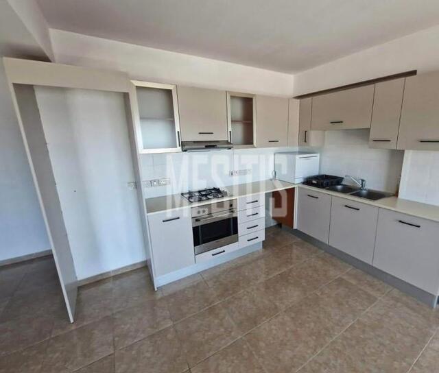 apartment-6abc6d45-cfbc-47c0-8be7-9e8c9ff37773_Wtr.jpg