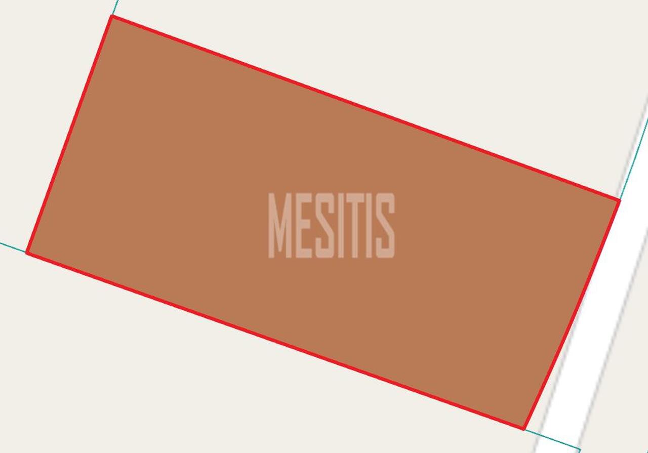 plot-2a16d6e8-21c2-4786-bbc0-175008856f58_Wtr.jpg