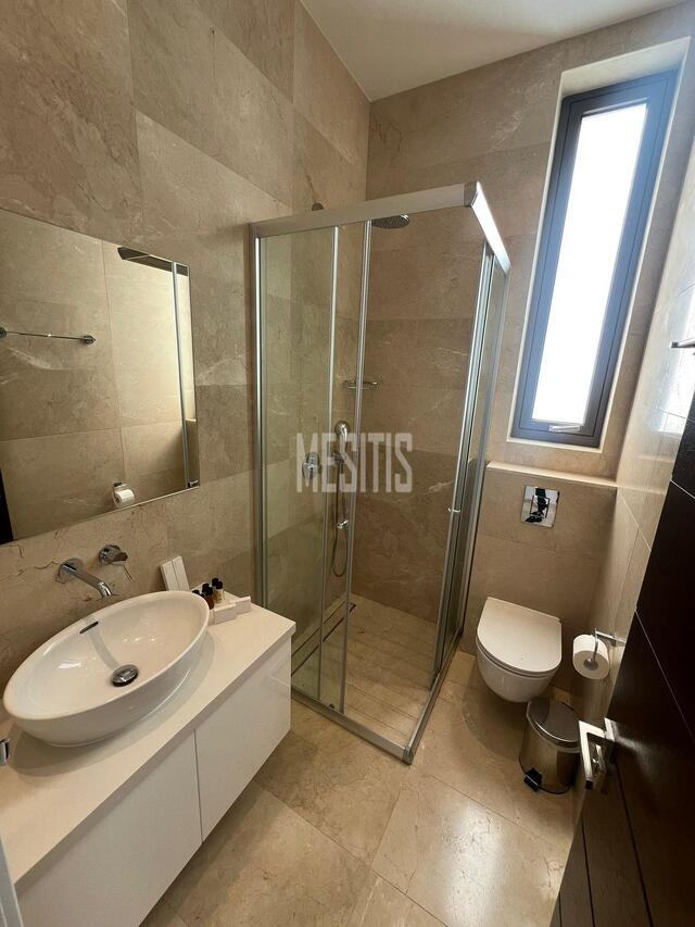 detachedHouse-1c8bbd8d-44eb-455d-a7fe-bd2dde962553_Wtr.jpg