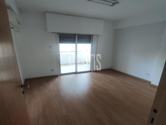 apartment-cc248395-633e-44d1-81ba-202c1010b585_Wtr.jpeg