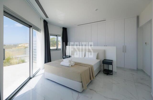 detachedHouse-9af744e8-040d-4b5b-8250-edf8ec79630b_Wtr.jpg