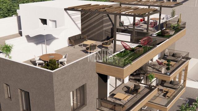 apartment-064fc64f-c878-4189-8039-19ffd60764e8_Wtr.jpg