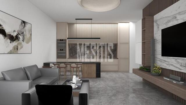apartment-fe5e4b3a-858a-48f7-9bdf-660c96d1ccd8_Wtr.jpg