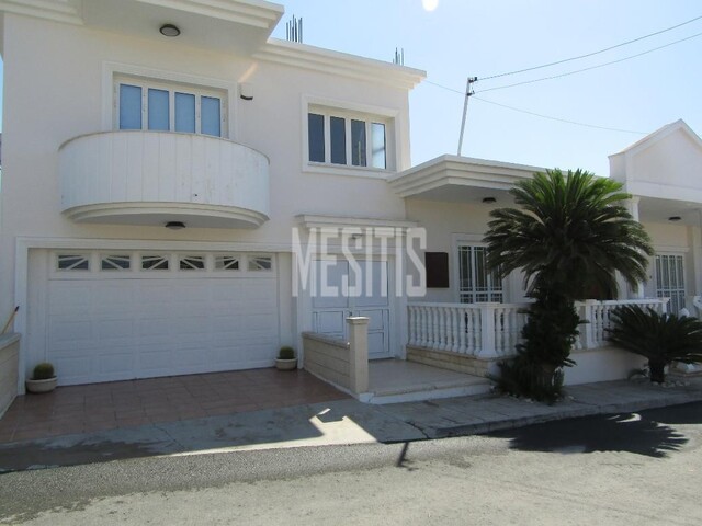 detachedHouse-6c05be27-ecfe-4c0d-ba78-c8b38d0b46ca_Wtr.jpg