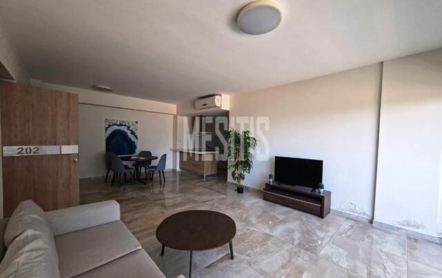 apartment-de75ddff-6652-43c5-8660-7bdb79dc5641_Wtr.jpg