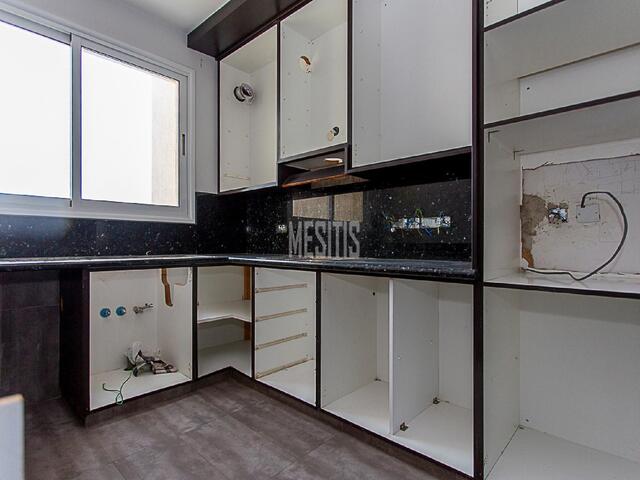 apartment-0f3495fd-3876-4fa4-a727-37bf6c0e9941_Wtr.jpg
