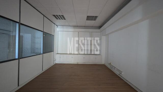 Substantial Two-Storey Mixed-Use Building for Rent in an Excellently Positioned in  Kaimakli, Nicosia – photo 5