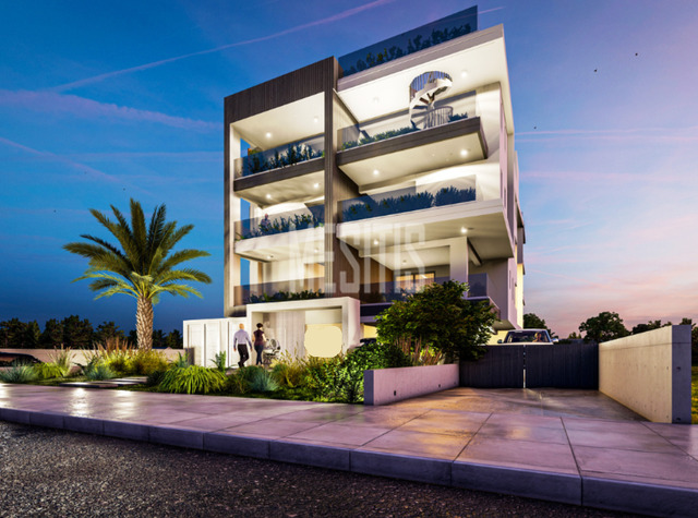 apartment-7a595b70-04c1-48ec-a638-11709489869f_Wtr.png