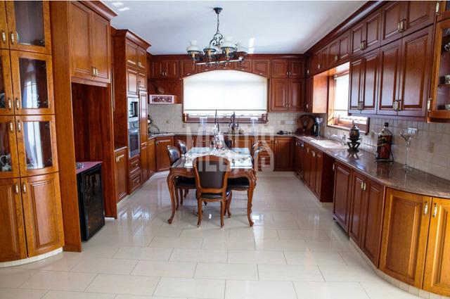 detachedHouse-6d70401b-5948-4e1e-86b9-1008920b8266_Wtr.png