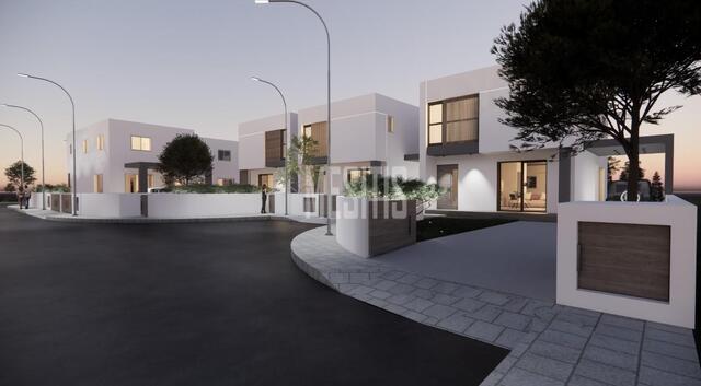 detachedHouse-ba2f153c-09e6-4afa-aea7-9f542ac72371_Wtr.jpeg