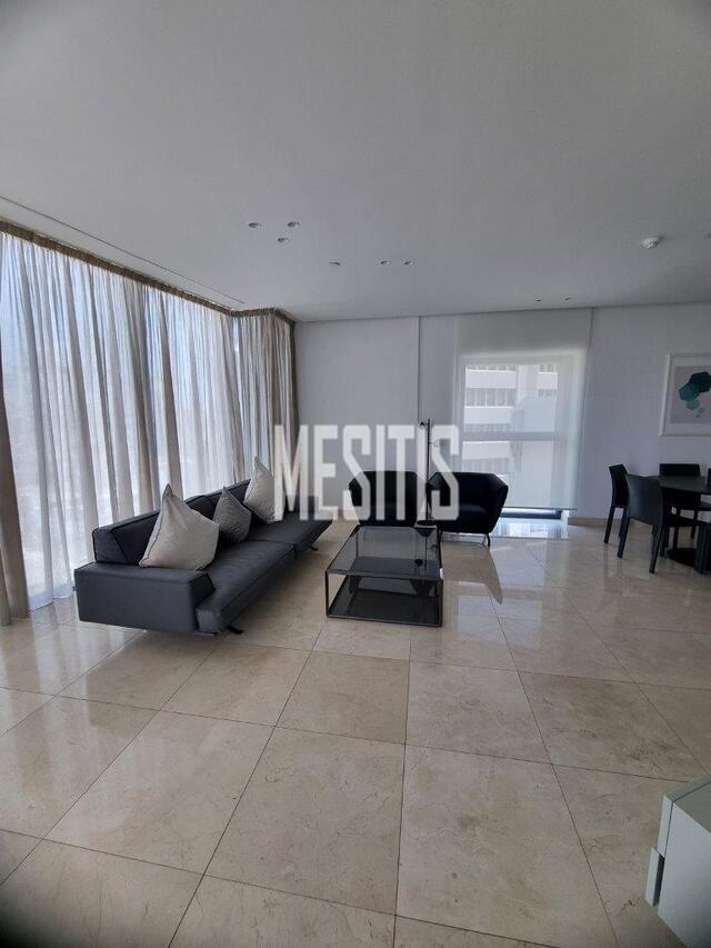 apartment-2aed5839-8284-49db-b350-776d04da8014_Wtr.jpeg