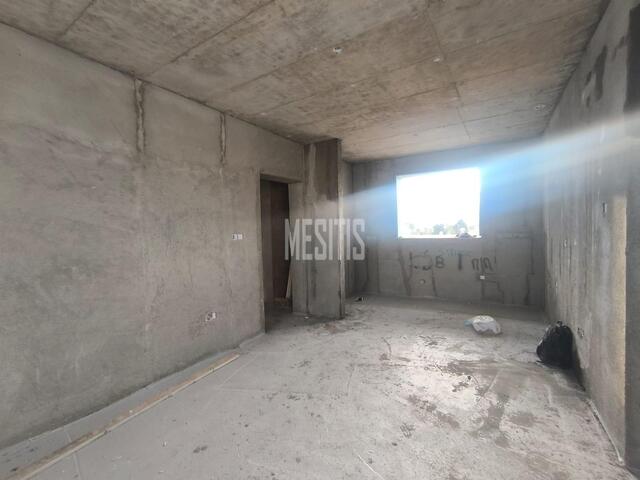 apartment-f686a25c-af9d-42f3-94eb-59ad207efd4e_Wtr.jpg