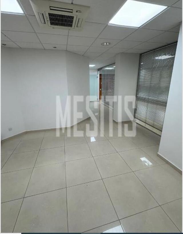 office-8ab91cab-e993-450e-9b1b-7c54e824b9c5_Wtr.jpg