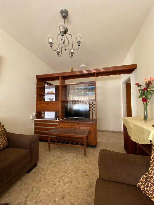 apartment-8249bdbb-36dd-411c-bc26-e6dacc4d8a19_Wtr.jpg