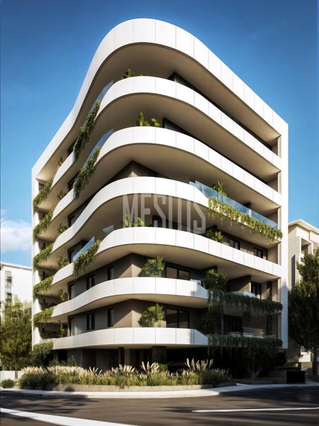 apartment-755573db-f63b-442c-bf86-7f2798bdc35f_Wtr.jpeg
