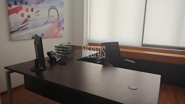 office-79404eae-ac23-4638-b53e-86a7561bba14_Wtr.jpeg