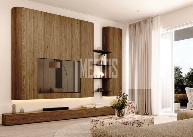 apartment-f62fb537-2582-4f2b-aa31-1f065df7e335_Wtr.jpg