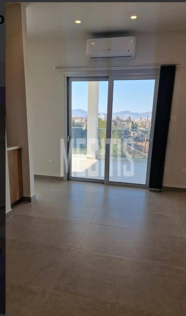 apartment-d9cf2018-a750-4fe9-bc45-f41f07ba97bf_Wtr.jpg