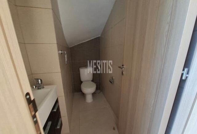 detachedHouse-dc2284c4-51ce-450d-ad8f-5da5f73197ba_Wtr.jpg