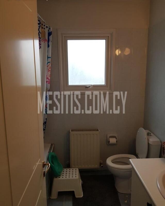 apartment-eca70807-2abd-4862-a74f-aa8182a29313_Wtr.jpg