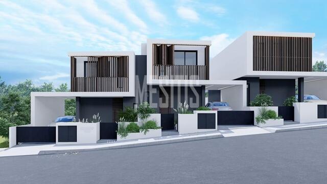 detachedHouse-22e8cd75-30b3-4f02-b79a-27109dbc0868_Wtr.jpeg