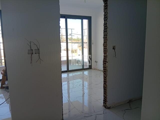 apartment-3ad27131-fa60-475f-a919-bfdbcdcdb18a_Wtr.jpg