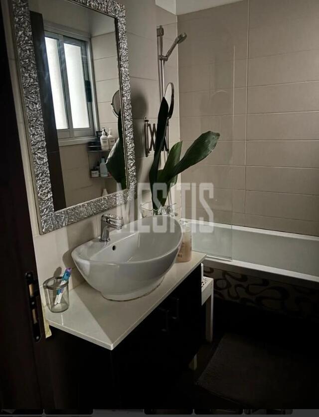 apartment-049ad8cf-84a5-4f4d-b432-5ebf33b9f67a_Wtr.jpg