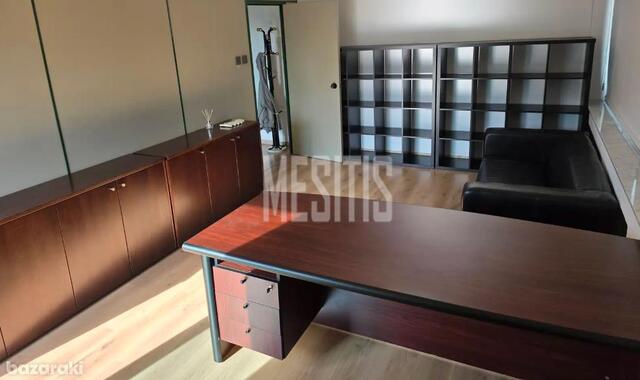 office-a4fa13d5-61ae-4c67-9109-6062bfbc8e94_Wtr.jpg
