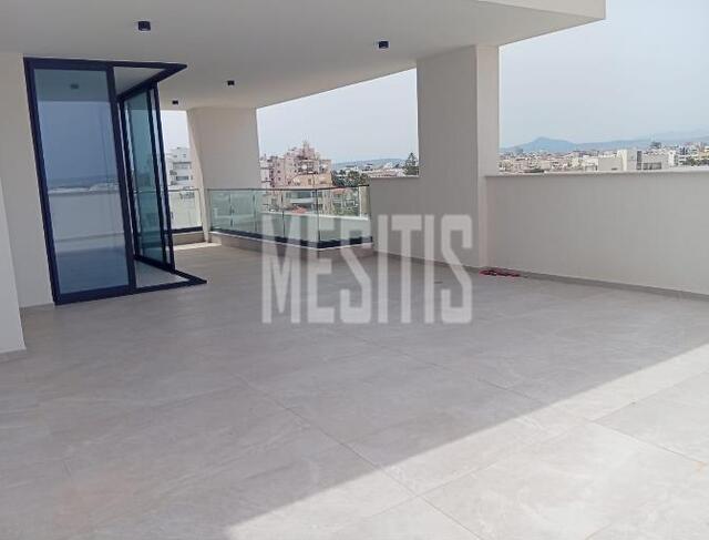 apartment-299af531-8dfc-42b3-8ff9-b8634bc9f9cb_Wtr.jpg