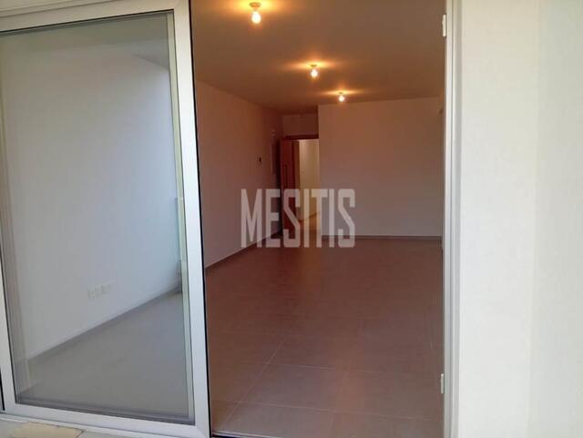 apartment-e913c656-11df-4064-90d3-9d4490b2e9fd_Wtr.jpg