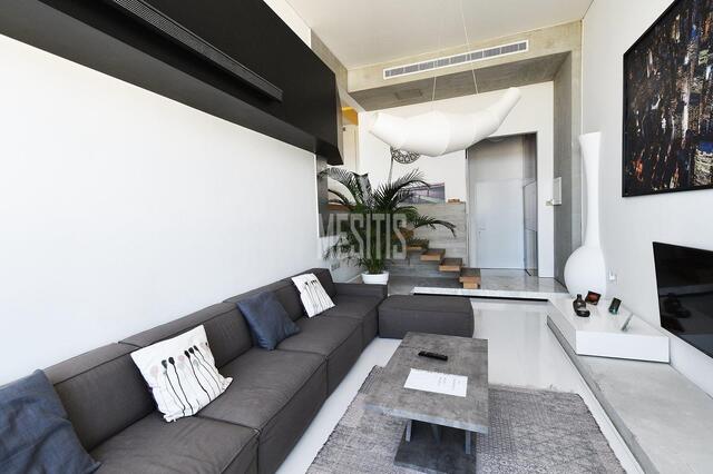 apartment-37f7f029-c407-4fc7-8ced-b24c7bfffb4a_Wtr.jpeg